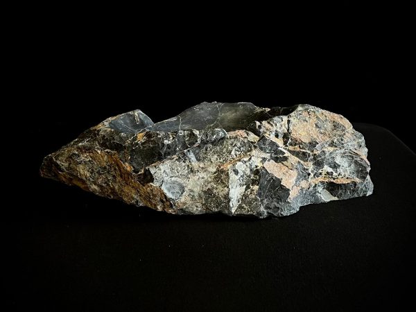 62141 POCILLO DE CUARCITA NEGRA TALLADO A MANO I