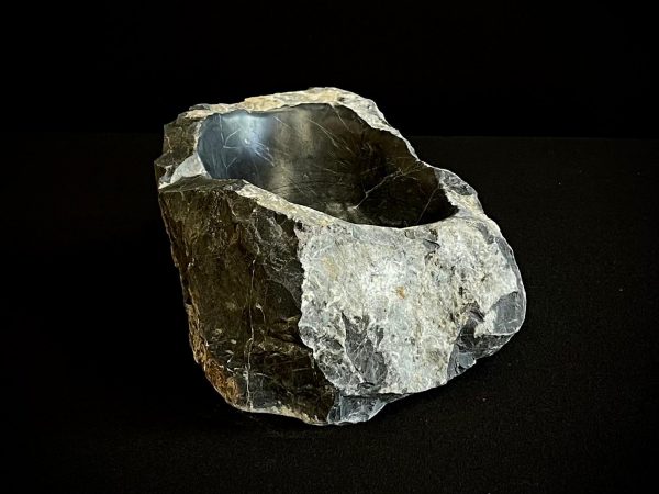 62146 POCILLO DE CUARCITA NEGRA TALLADO A MANO VI