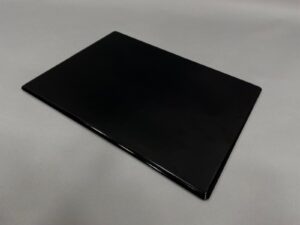 JITA DE EXPOSICIÓN RECTANGULAR NEGRA